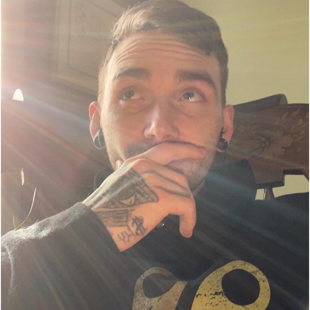 Meet your Posher, Skuyler